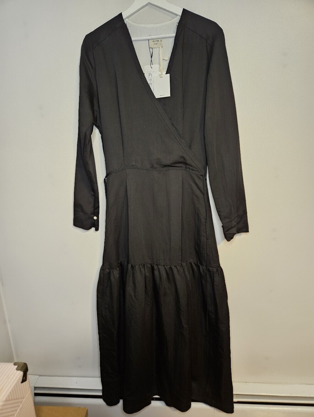 alysi abito wave satin scollo long sleeve nero maxi dress NEW